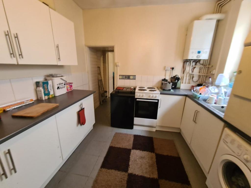 Apartment in Cardiff, Maesteg - View 3
