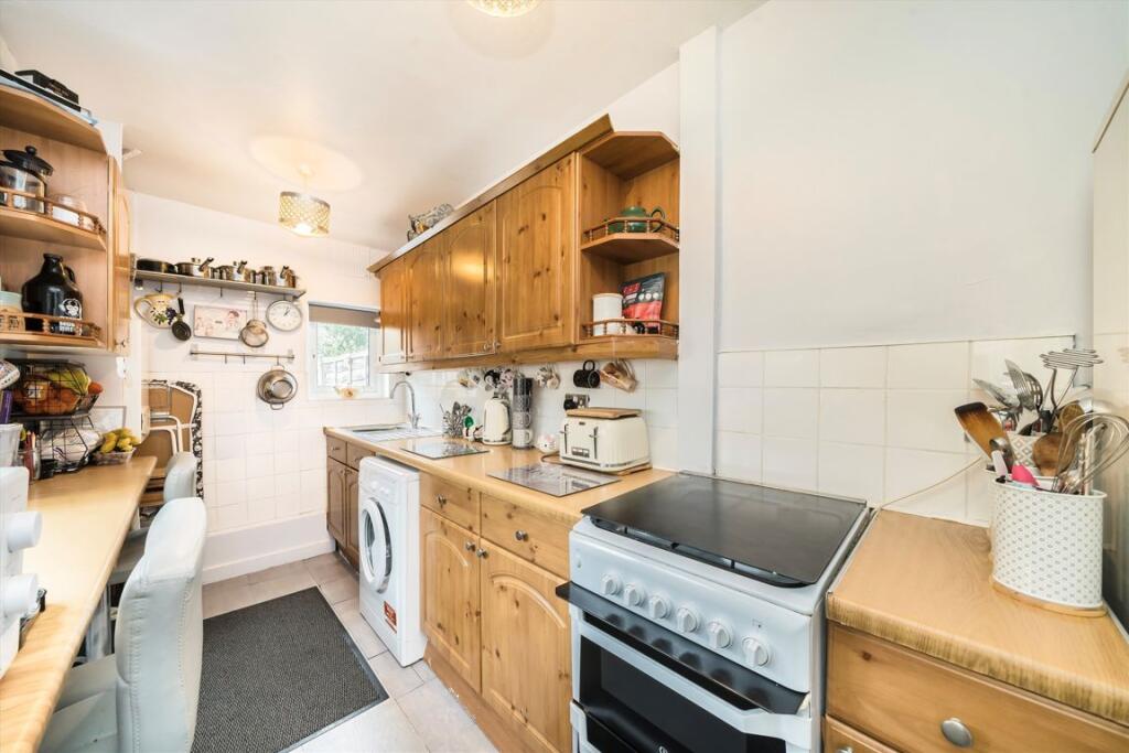 House in London, Royal Borough of Greenwich - View 4