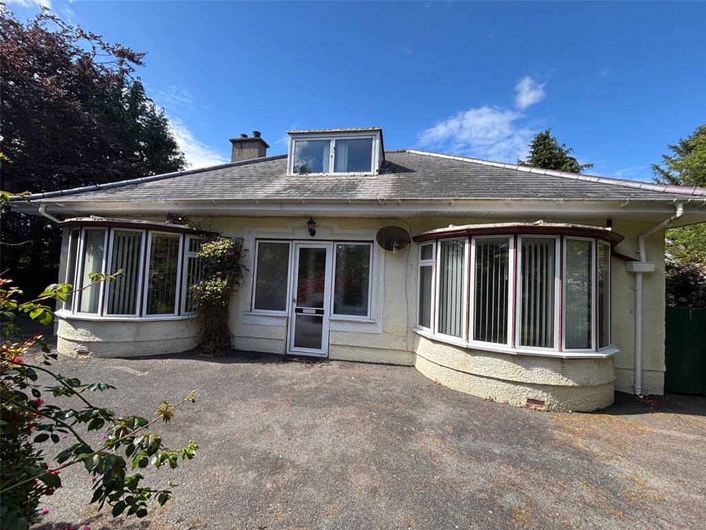 Main image of property: Y Ffor, Pwllheli, Gwynedd, LL53