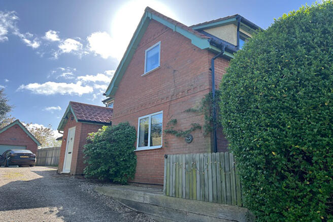 Main image of property: Cretingham