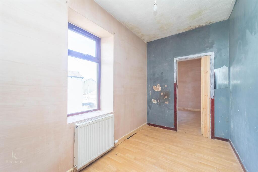 House in Burnley, Lancashire - View 5
