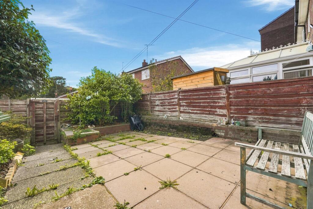House in Stockport - View 4