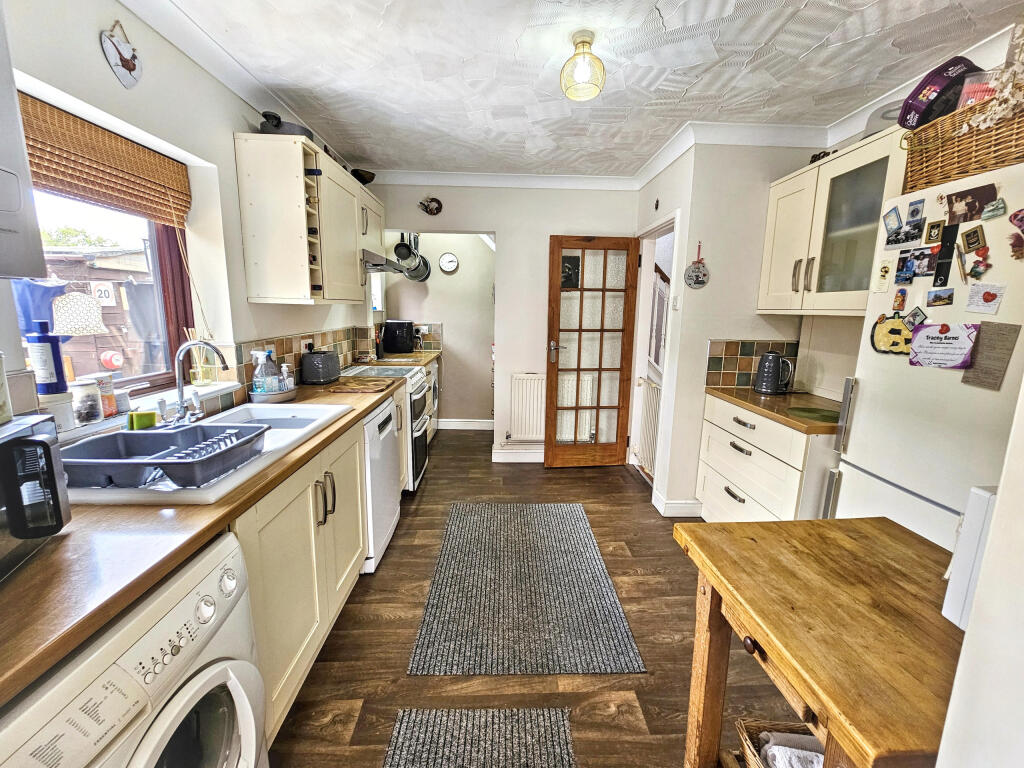 House in Peterborough - View 4