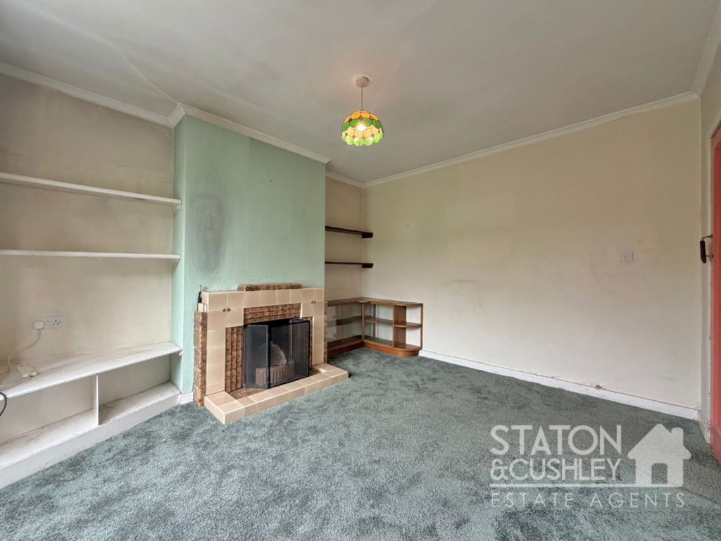 House in Mansfield, Nottinghamshire - View 4