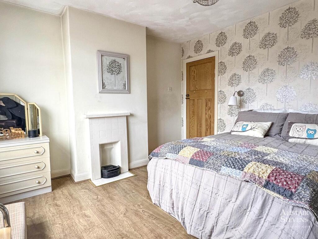 House in Oldham - More