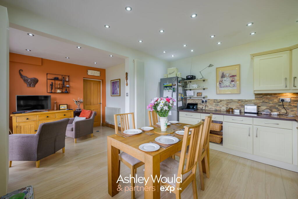 House in Dudley, Howley Grange - View 4