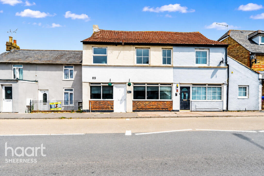 4-bed semi-detached on London Road, Sittingbourne, £265,000