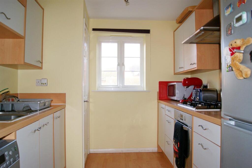 Apartment in Lincoln, Lincolnshire - View 4