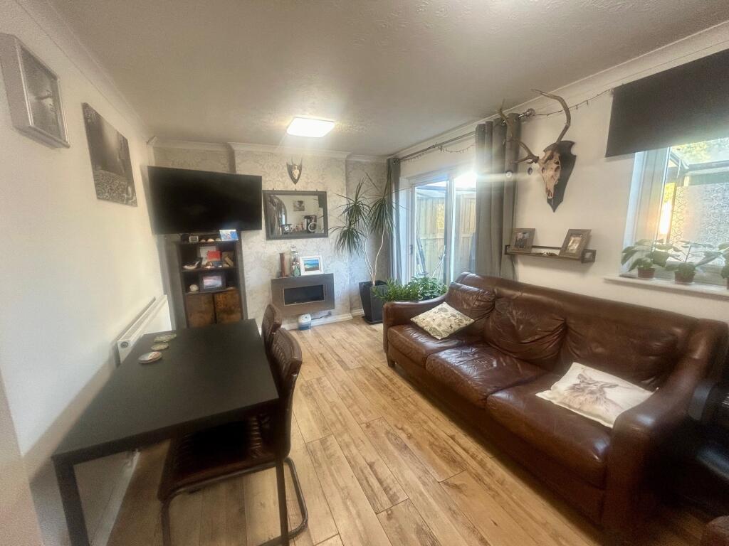 House in Plymouth - View 3