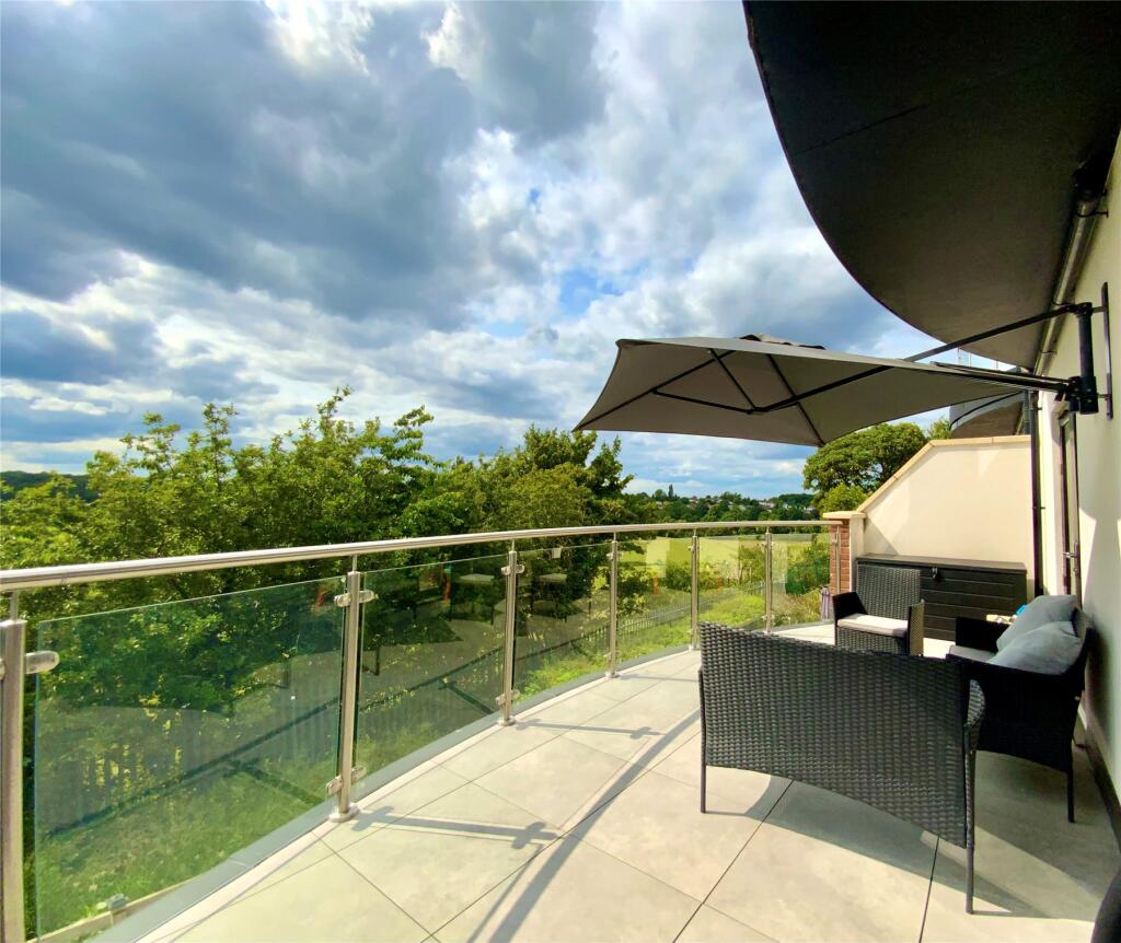Apartment in London - View 5