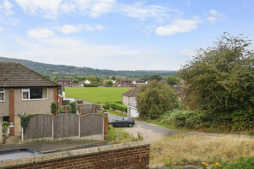 House in Leeds - View 5