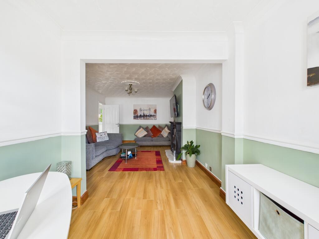 Buckfast Avenue, Haydock, WA11 - View 5