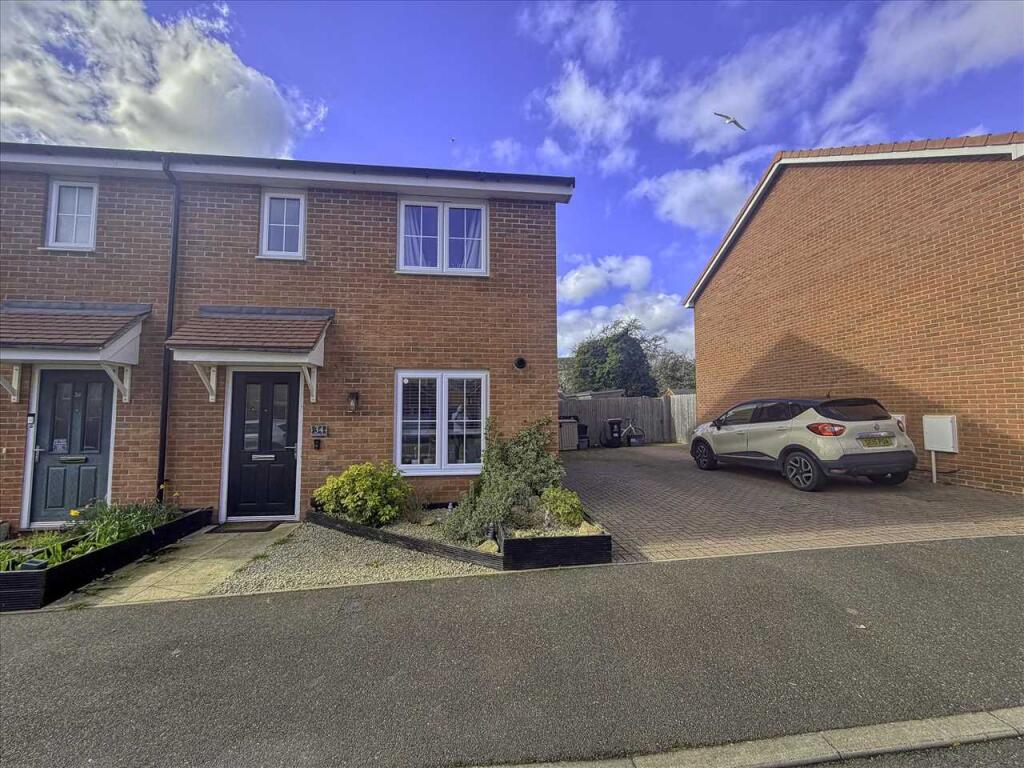 Main image of property: Skippers Way, Walton On The Naze