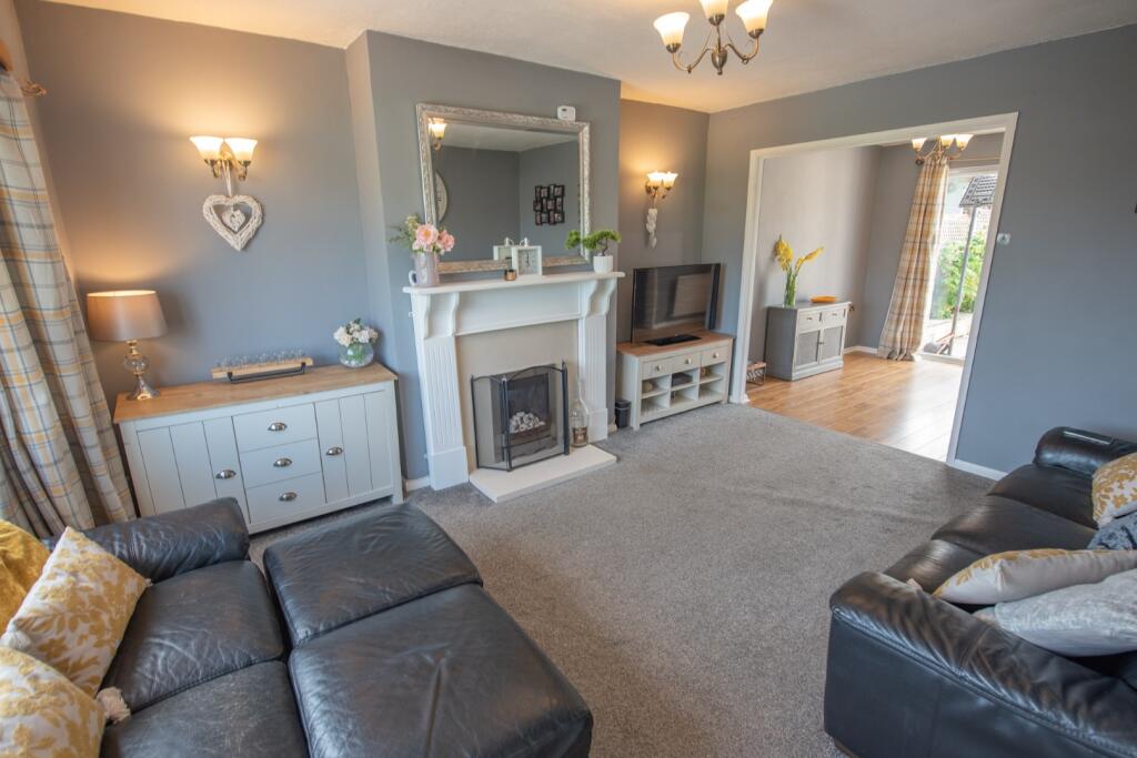 12 Woodside Road, Silsden BD20 0BN  photo 3