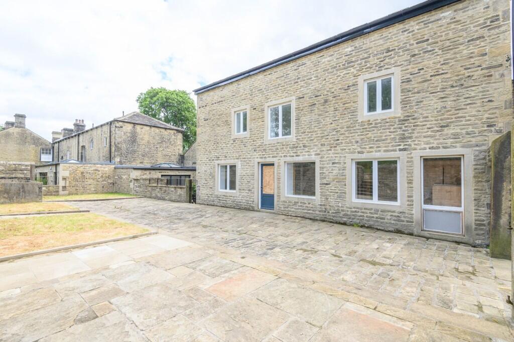 Main image of property: The Barn, Lea Gardens, Sowerby Bridge, West Yorkshire, HX6