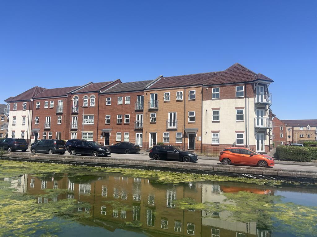 Main image of property: 107 Plimsoll Way, Victoria Dock, Hull, HU9 1PX