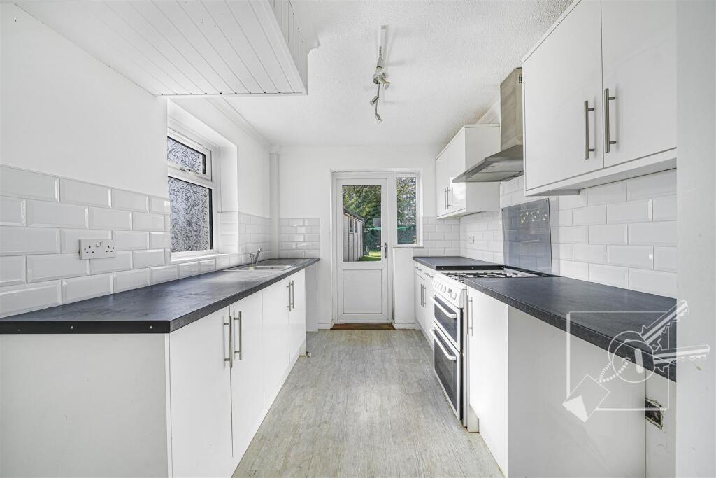 House in Gravesham, Riverview Park - View 4