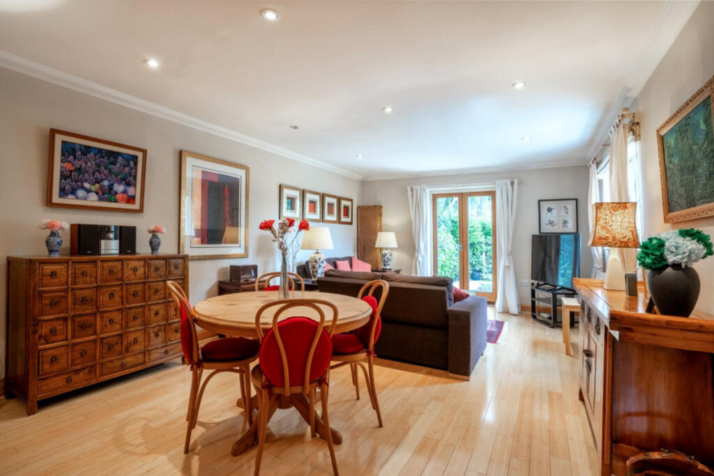 House in Norwich - View 3