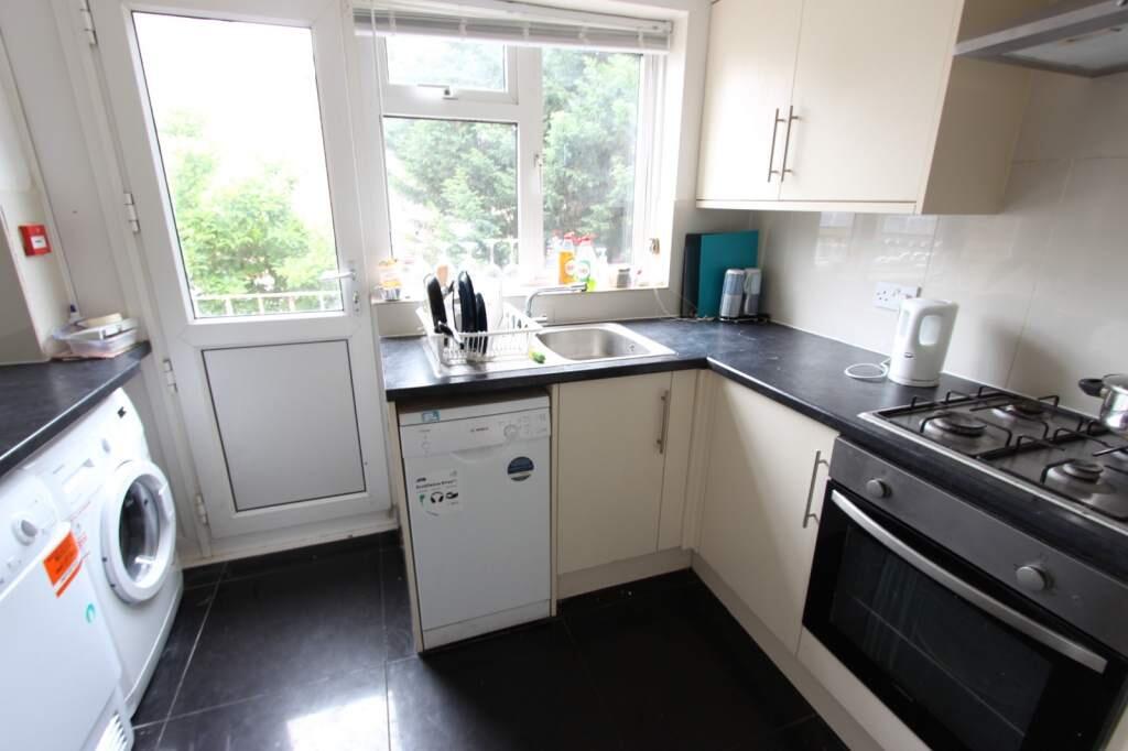 Additional image 2 of Goldings Crescent, Hatfield, AL10