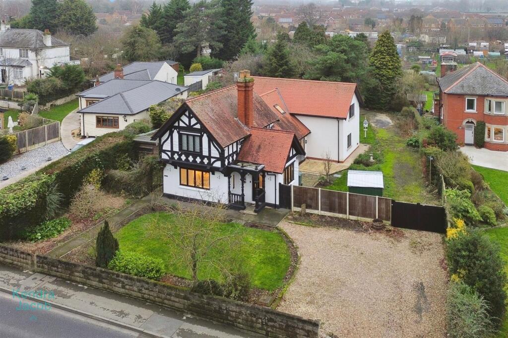 Main image of property: Newcastle Avenue, Worksop