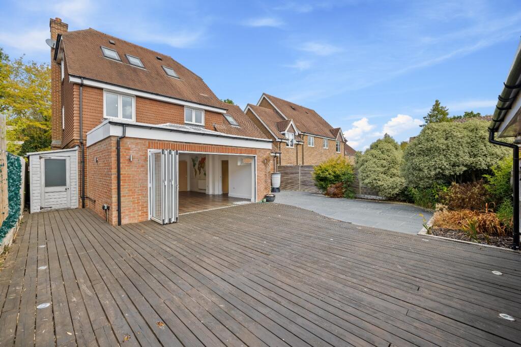 House in Burgess Hill, World's End - View 4