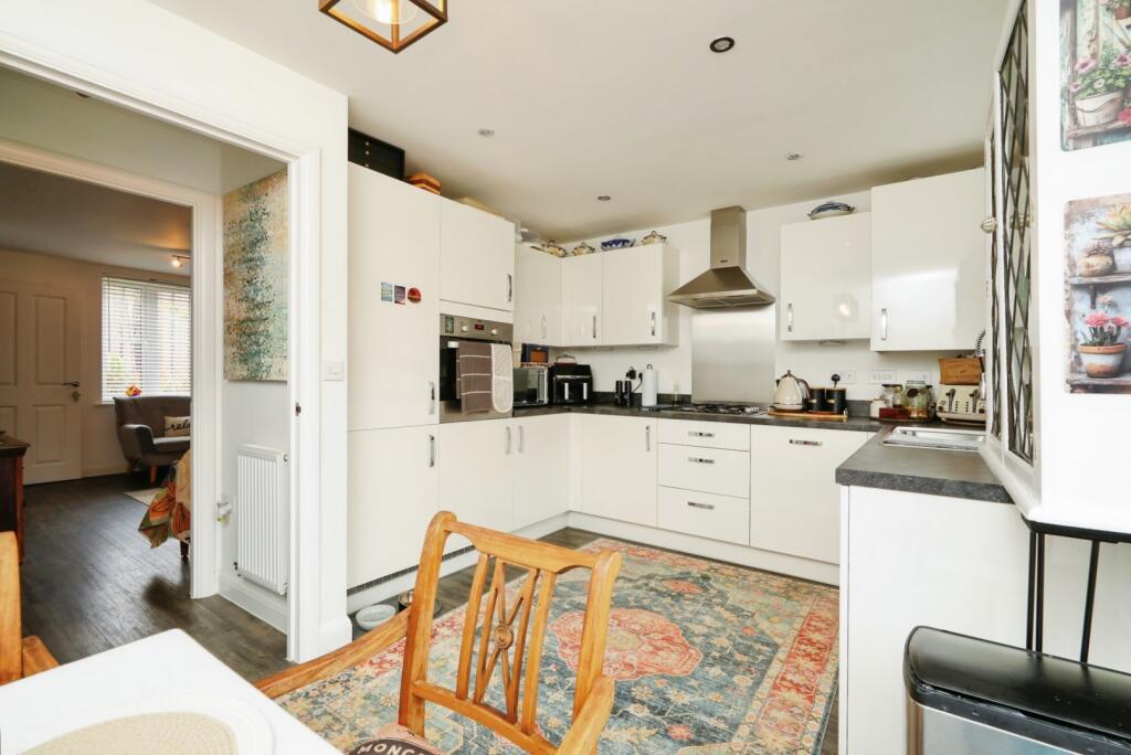 House in Cherwell, Bicester - More