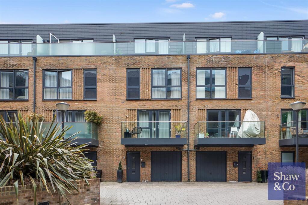 Main image of property: Swan Street, Old Isleworth