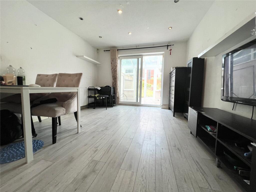 Wyndham Road, Birmingham, B16 photo 4