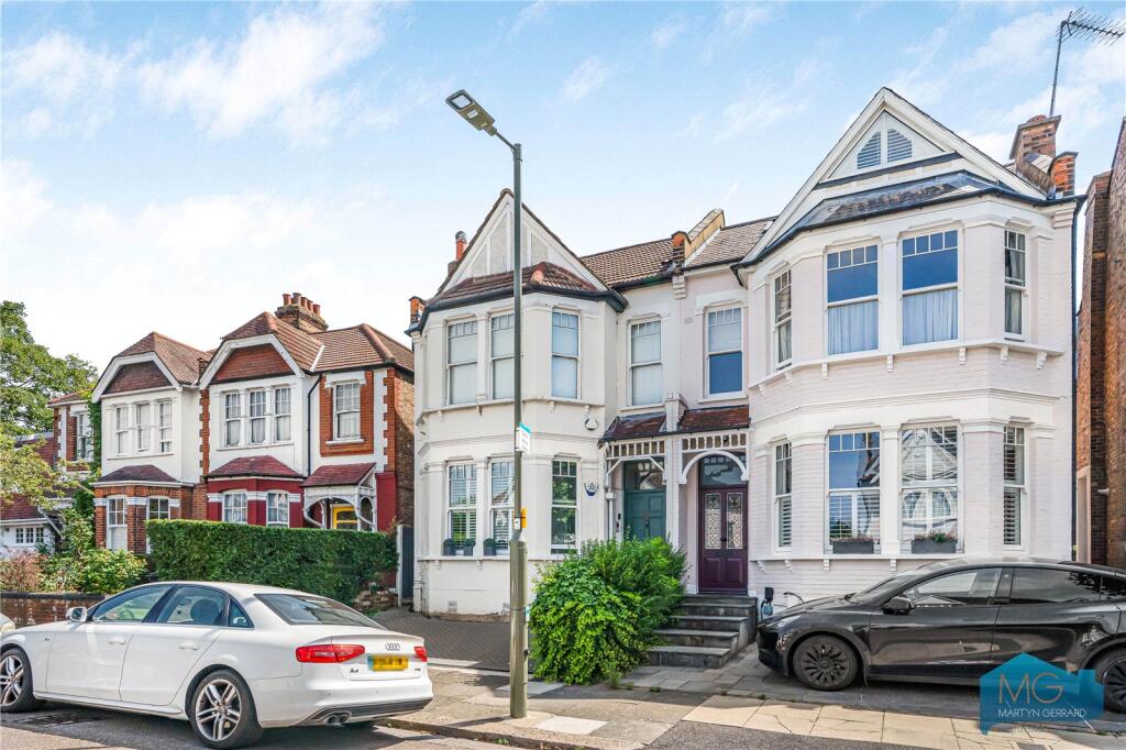 Main image of property: Stanhope Avenue, Finchley, London, N3