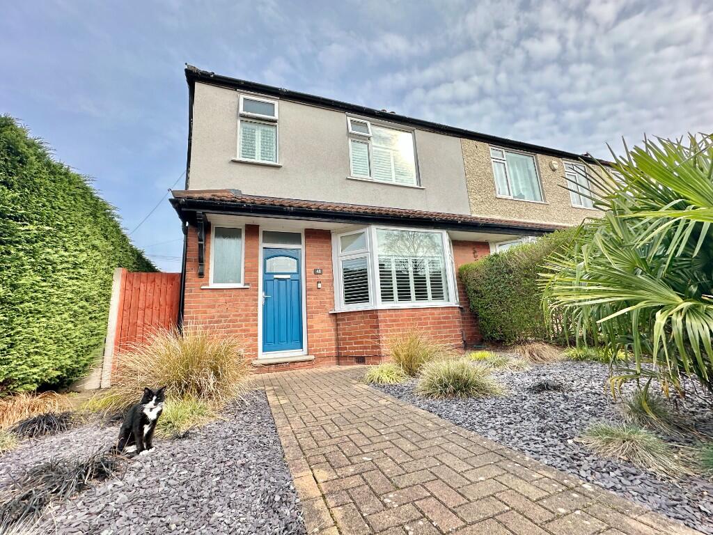 3-bed terraced on Ellesmere Road, Altrincham, Cheshire, Greater Manchester, WA14, £500,000