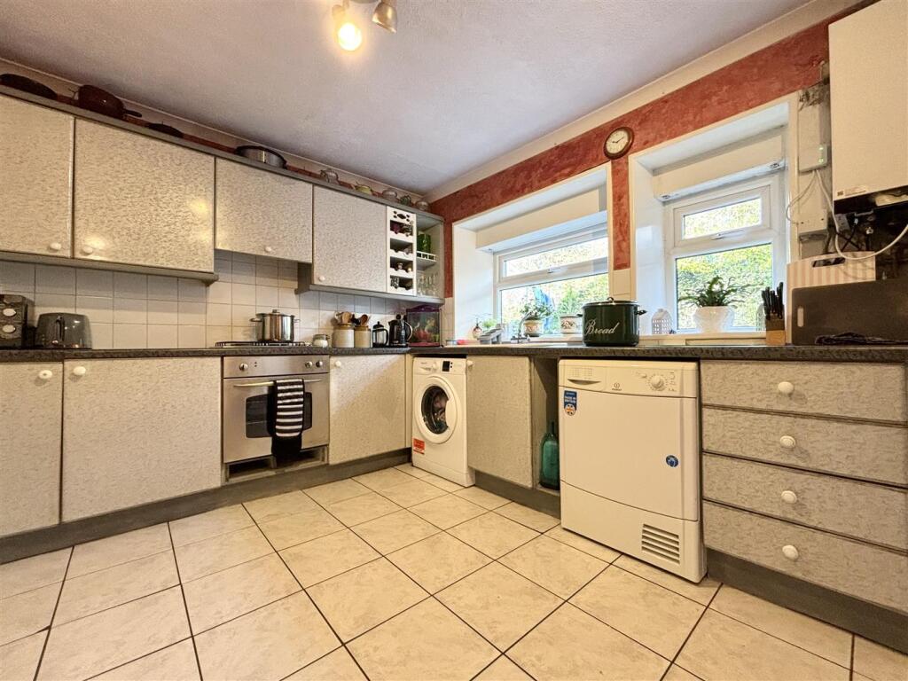 Additional image 9 of Hollybank, Catherine Slack, Queensbury