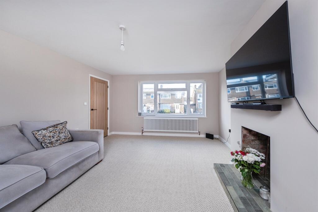 Woodpiece Road, Upper Arncott, Bicester photo 3