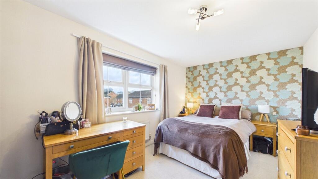 House in Guildford - More