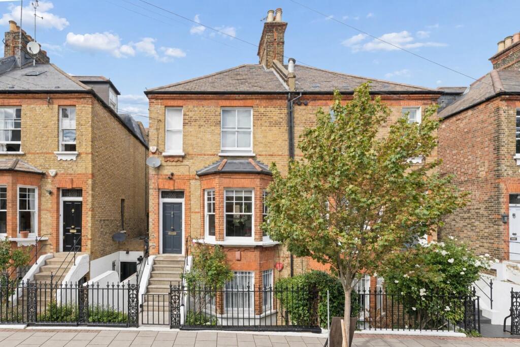 Main image of property: Warriner Gardens, Battersea, SW11