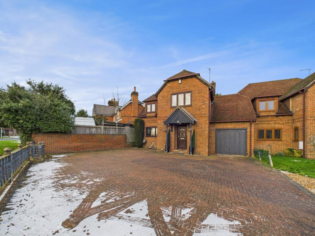 Main image of property: Beech Lane, Lower Earley, Reading, RG6