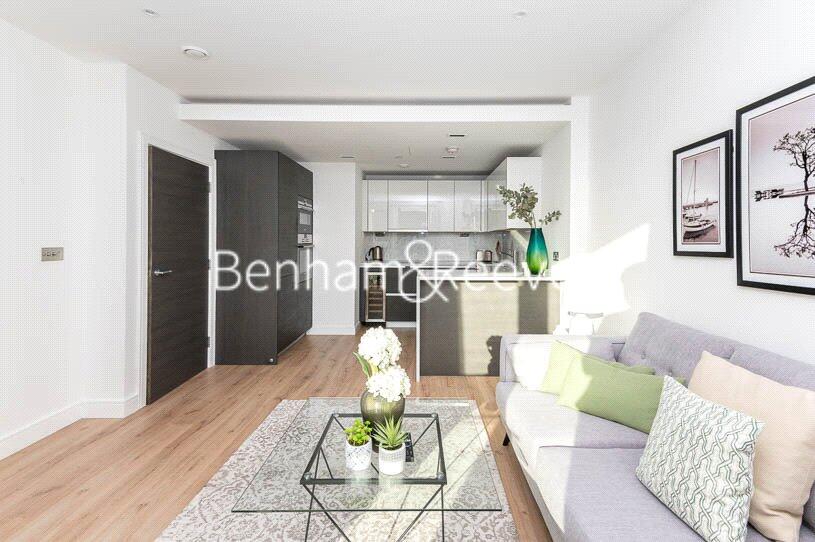 Apartment in London - View 5