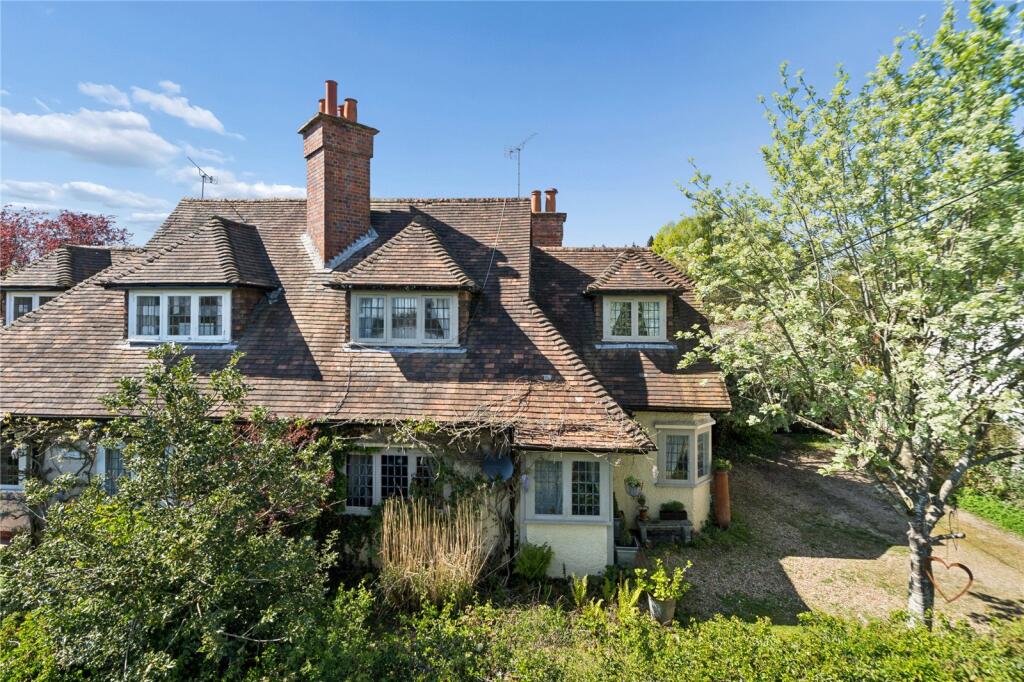 Main image of property: Wyfold Cottages, Wyfold, Oxfordshire, RG4