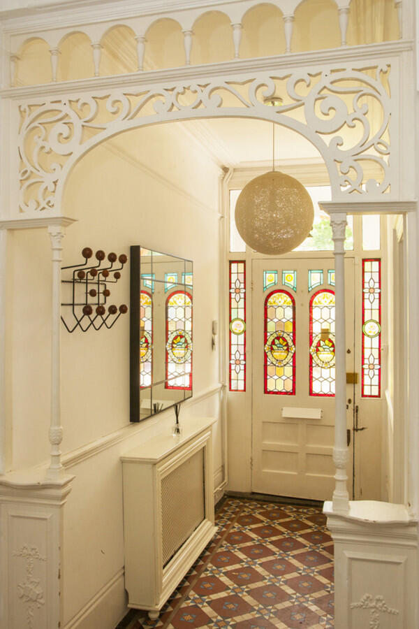House in London - View 5