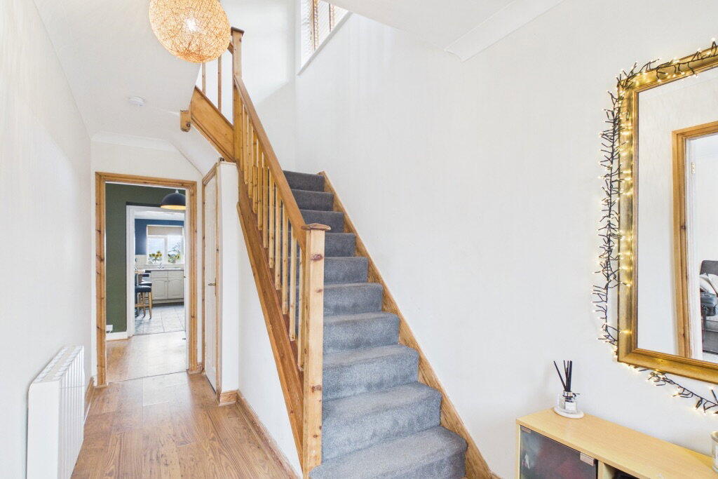 House in Lincoln - View 3