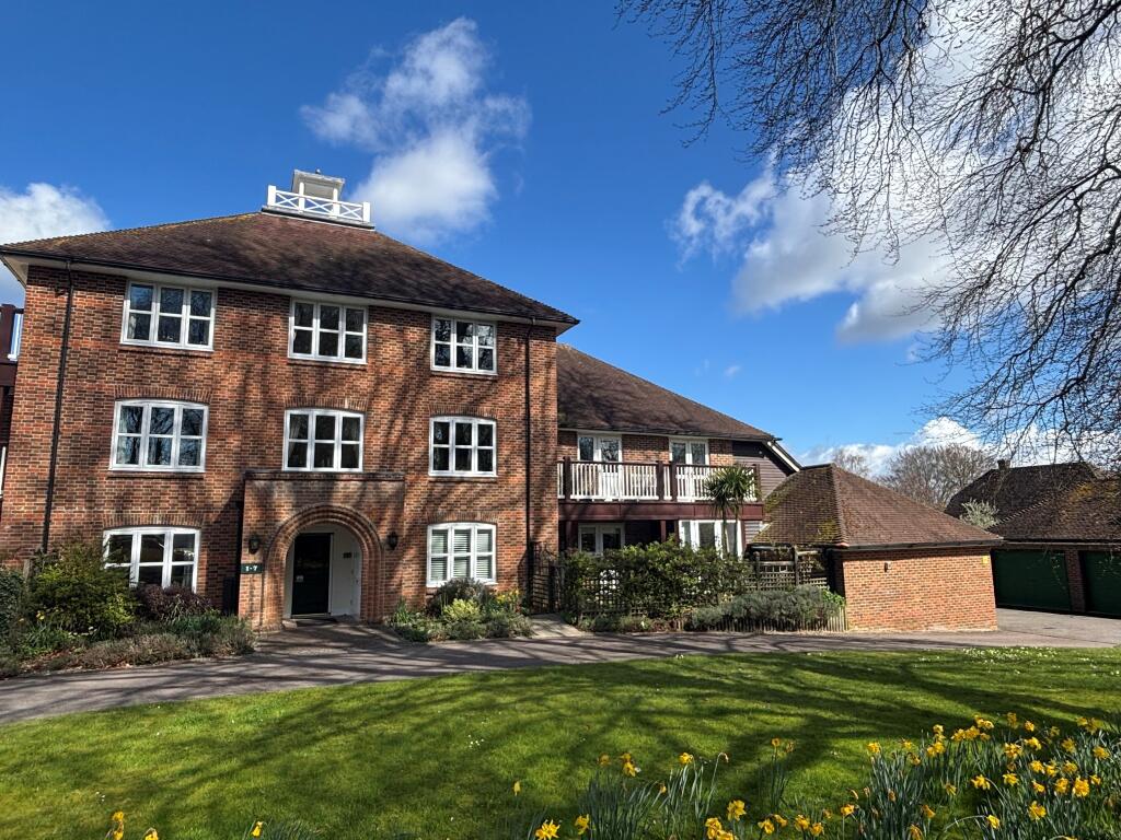 Main image of property: Dean Lane, Winchester