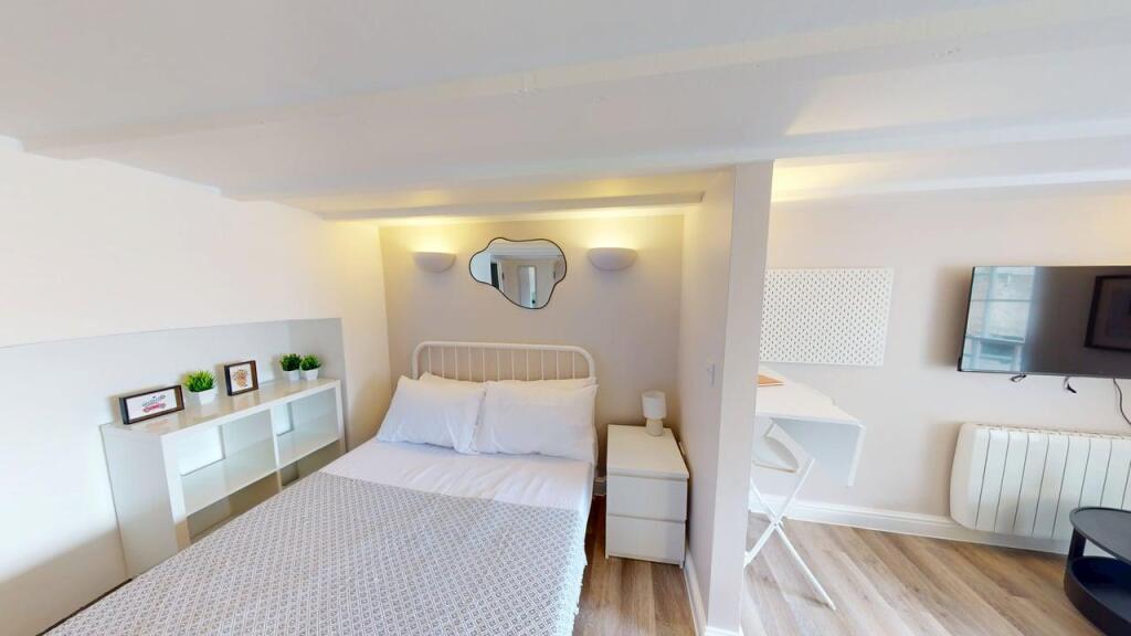 Apartment in Falmouth, Cornwall - View 5