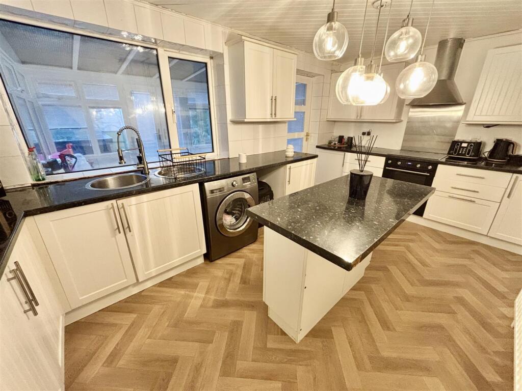 Additional image 3 of Sandmoor Close, Thornton, Bradford