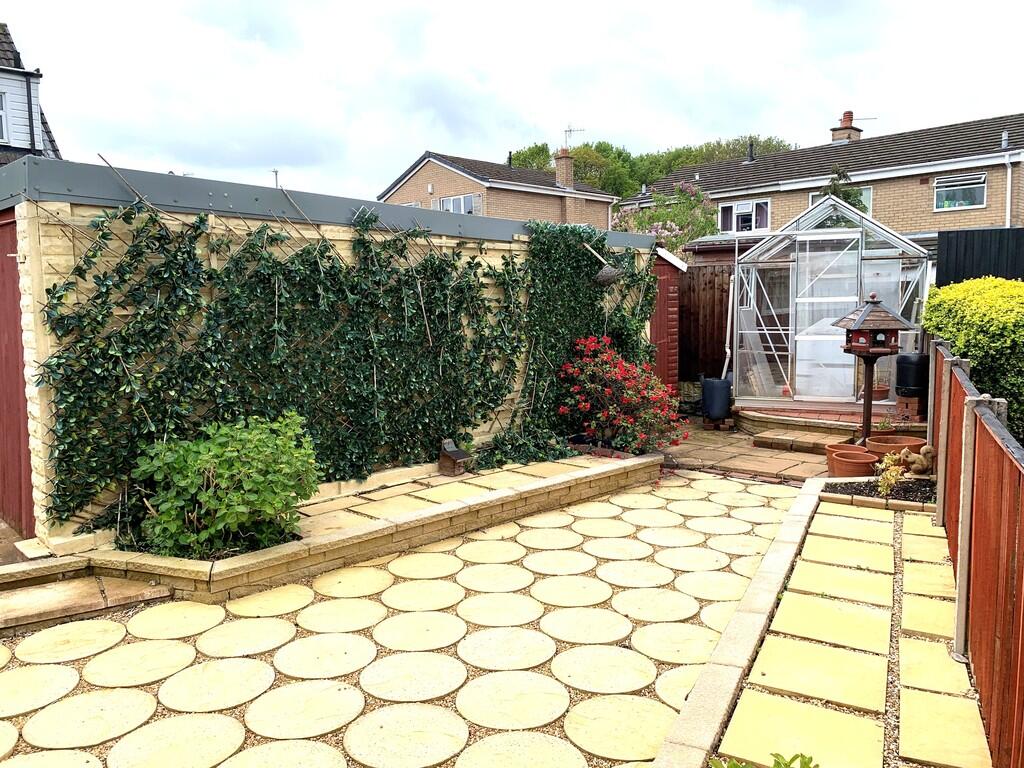 Carberry Way, Parkhall, Stoke-on-Trent, ST3 5RE photo 2