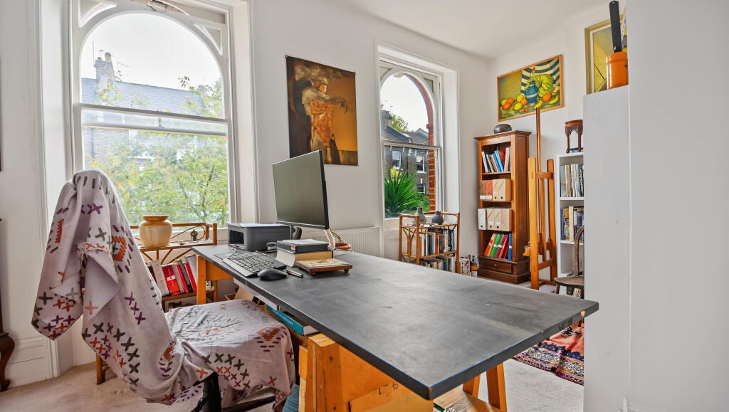 Oakford Road, Kentish Town, London photo 3