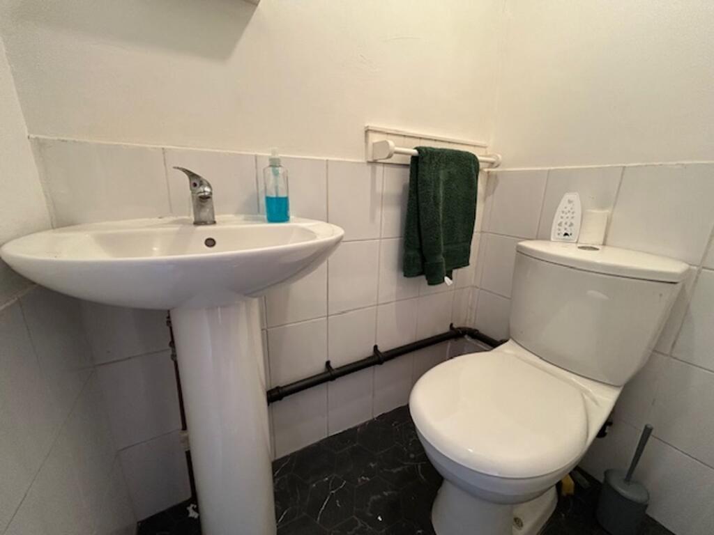 Additional image 8 of Glendare Road, Bradford, BD7