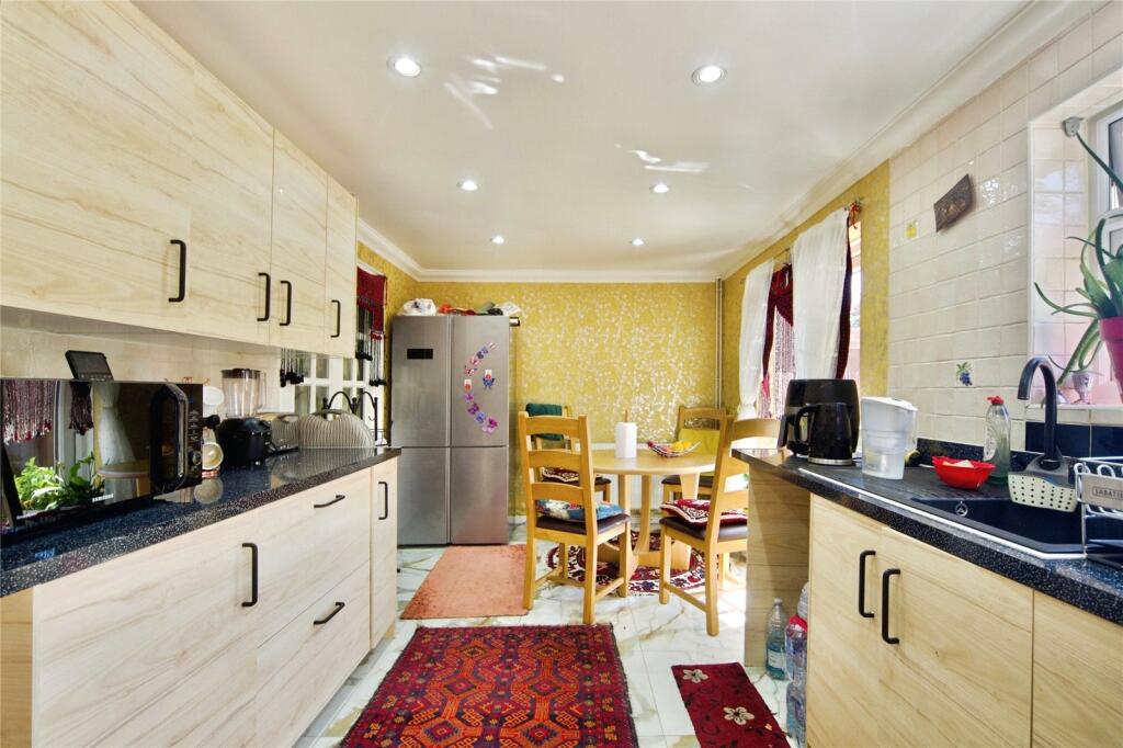 House in London - More