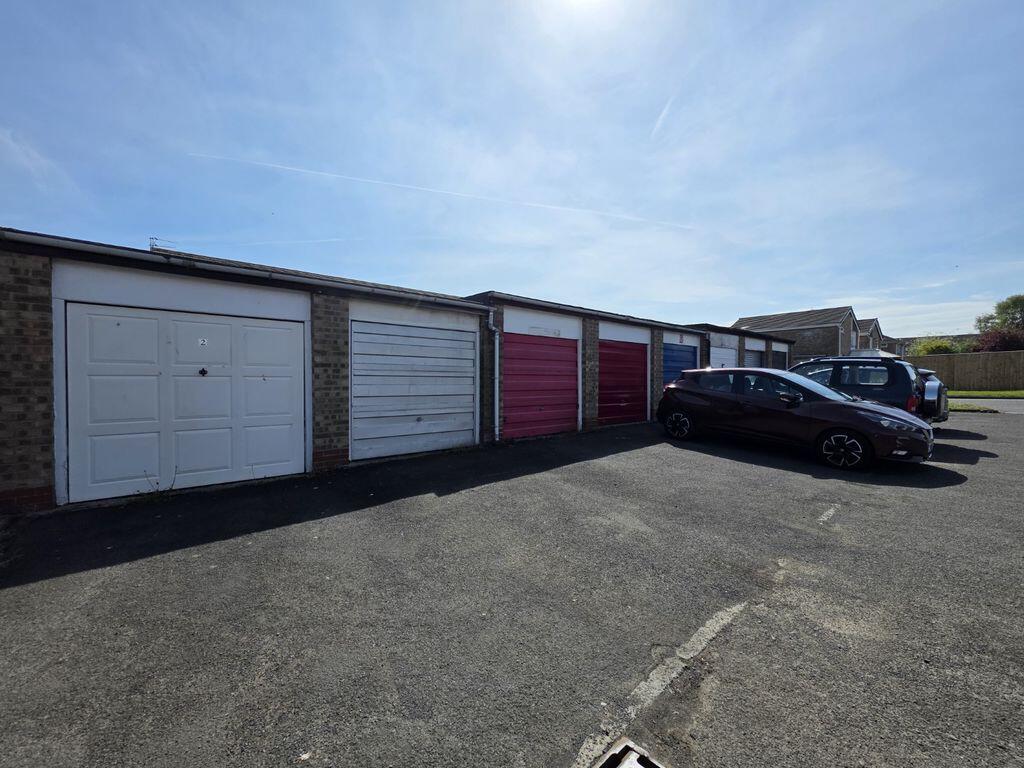 Oakley Drive, Cramlington photo 4