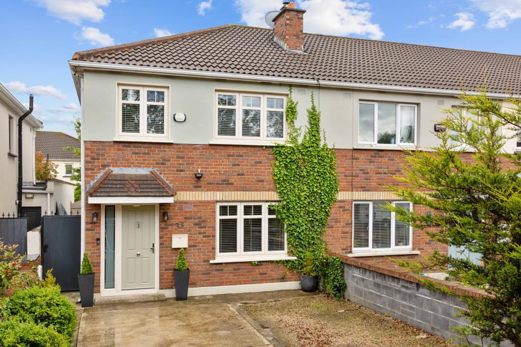 Main image of property: 33 Liffey Terrace, Liffey Valley Park, Lucan, Co.Dublin, K78T188