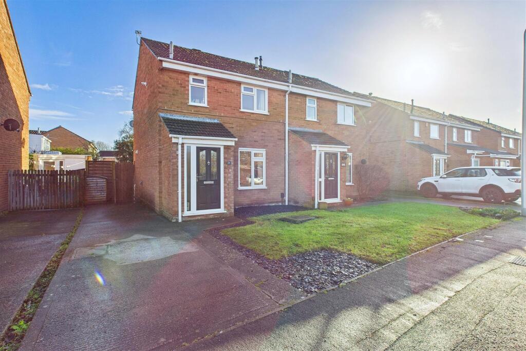 Main image of property: Popular residential location in Clevedon