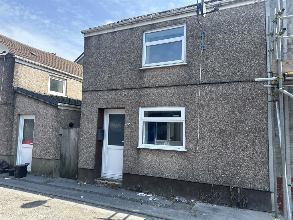 Main image of property: Cae Du Bach, Llanelli, Carmarthenshire, SA15